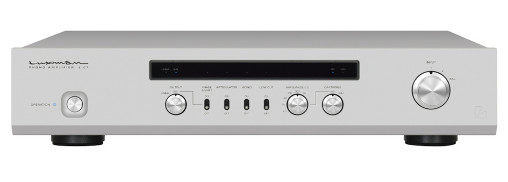 Luxman E-07 Phono Amplifier