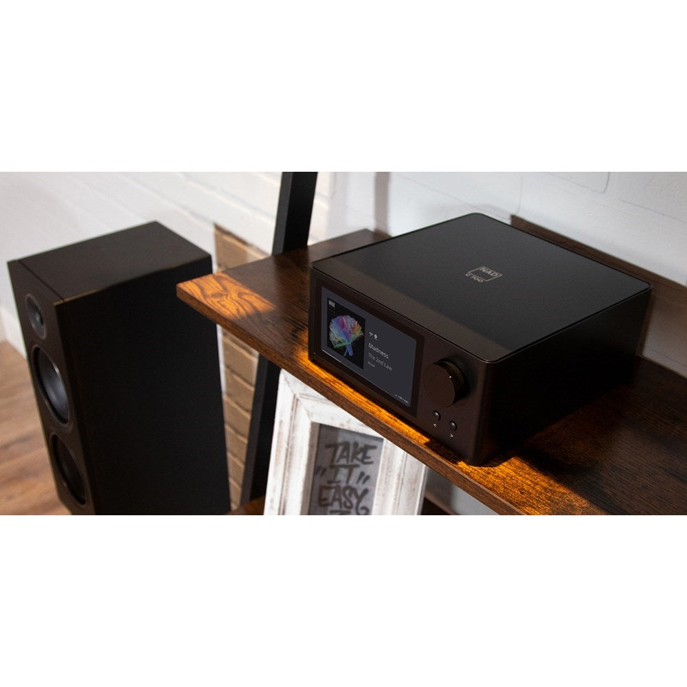 NAD C700