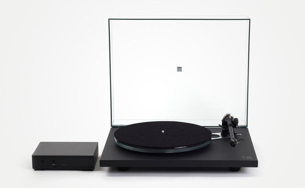 Rega Planar 6 Turntable