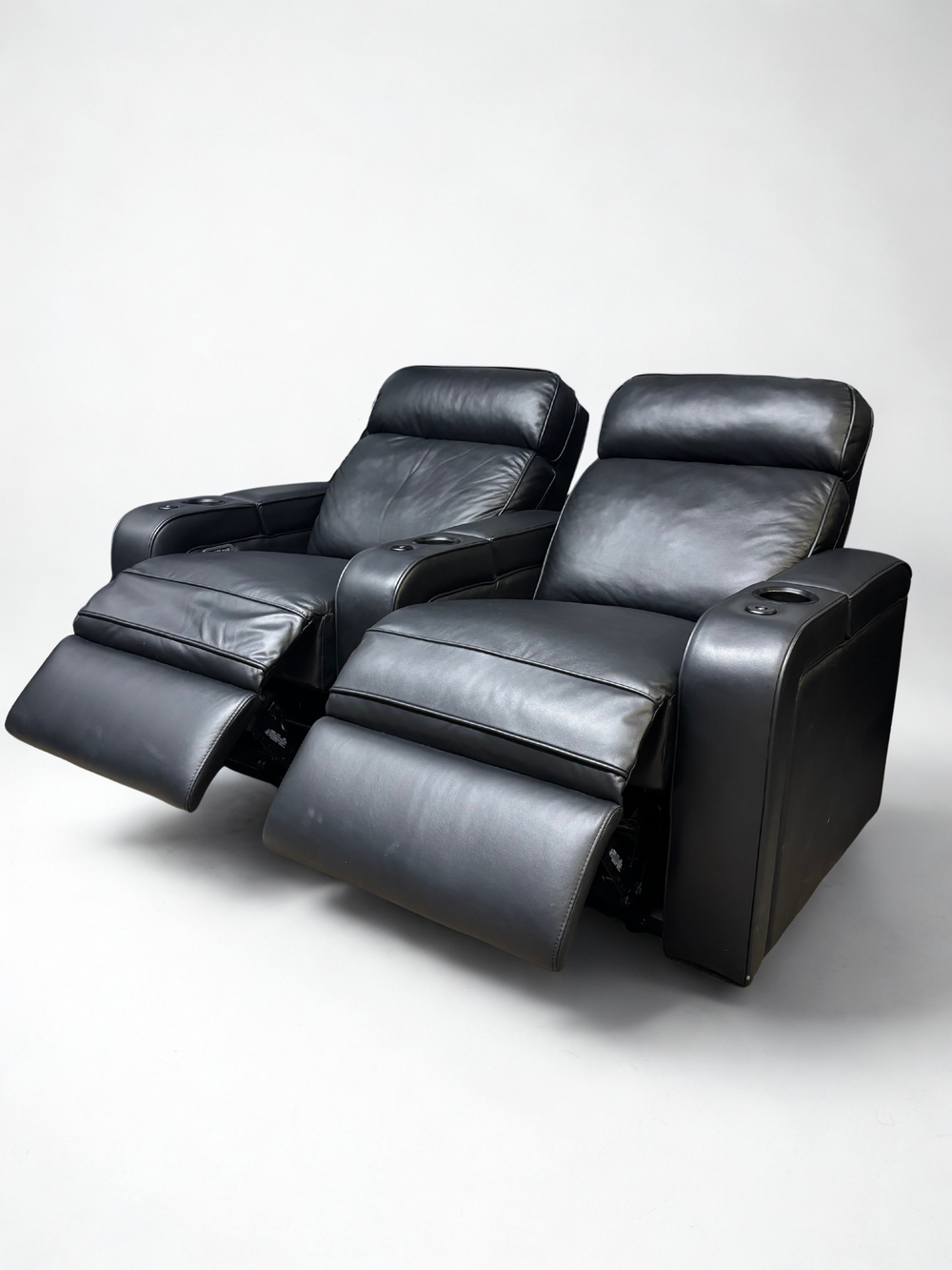 Cogworks Maxium Cinema Seating One Only Ex DEMO
