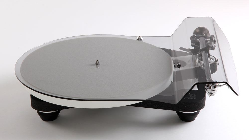 Rega P10 with cover