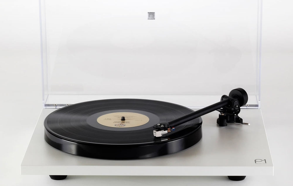 Rega P1 plus white